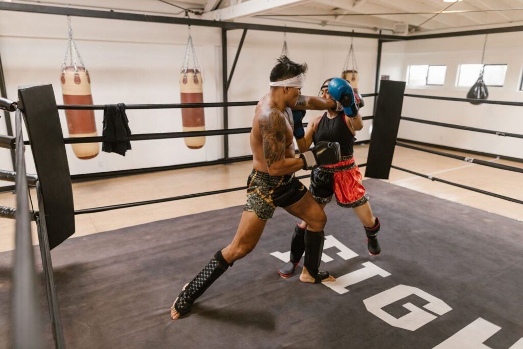 How to Choose the Right Muay Thai Glove Size