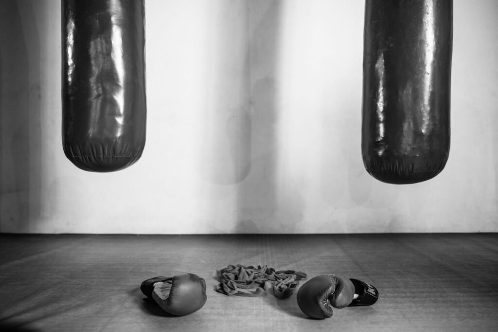 How to Clean and Deodorize Boxing Gloves (Step-by-Step)